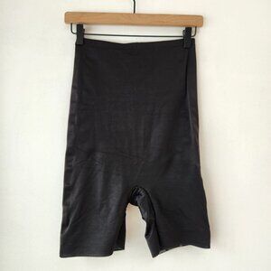 Miraclesuit High Waisted Black Shapewear Shaper Shorts Slimming Tummy Control XL